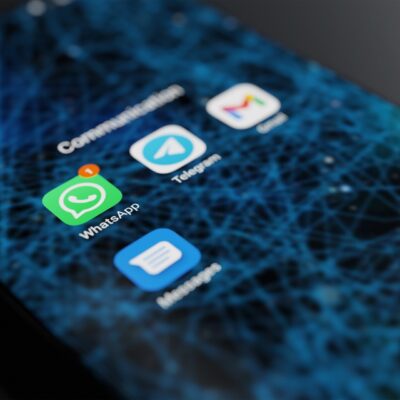 smartphone-5996186_1920