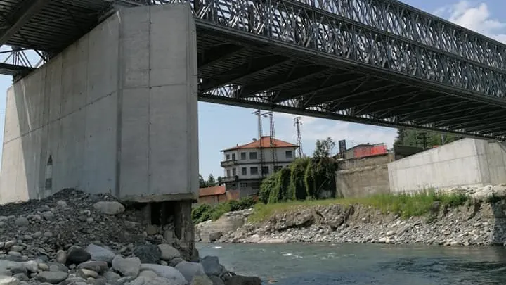 ponte Romagnano piloni